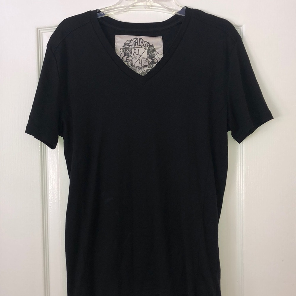 ZARA men’s V-neck (XL)